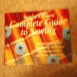 Reader's Digest Complete Guide to Sewing. Revised and updated Step-by-step.